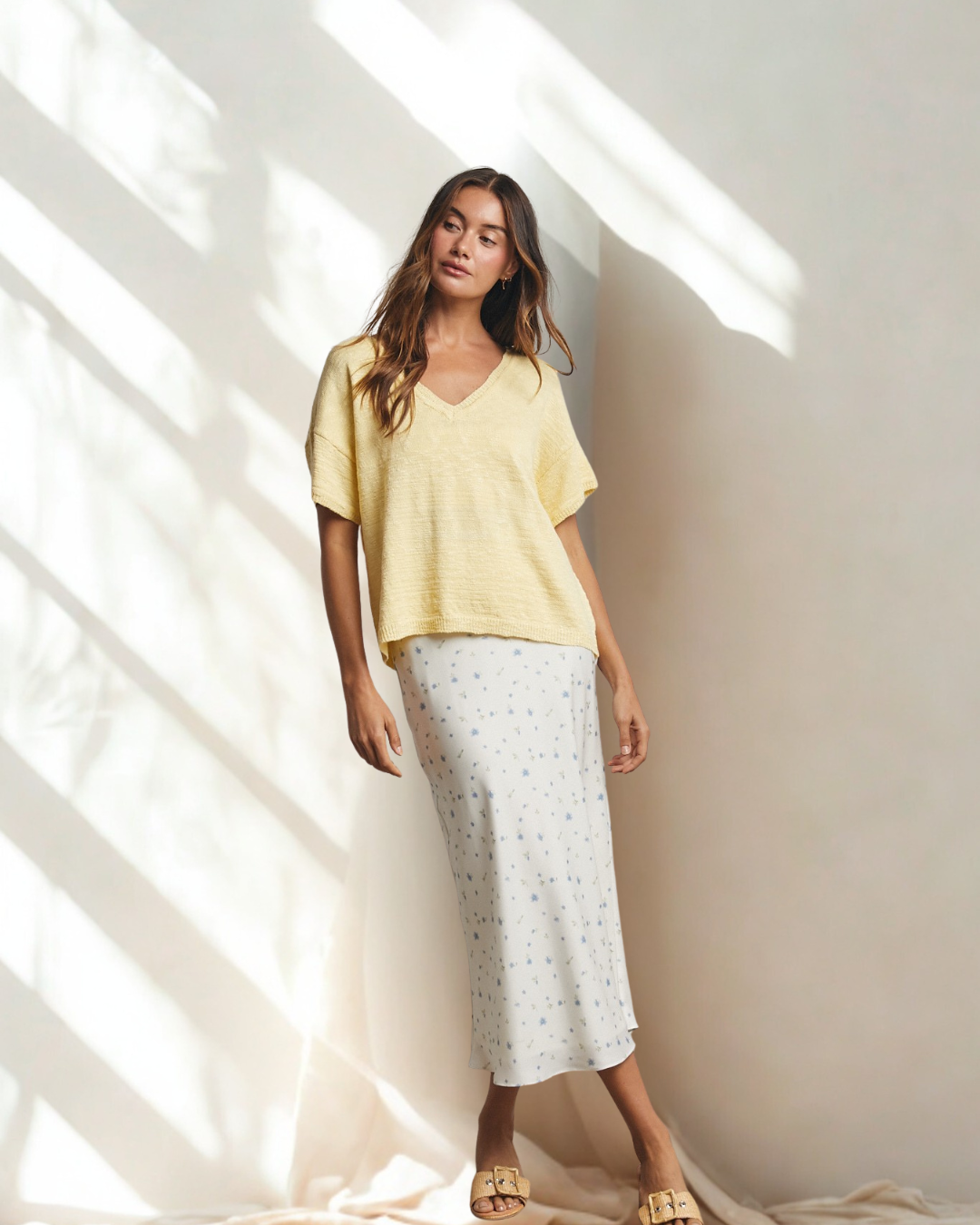 Lilly Lightweight V-Neck Sweater Top