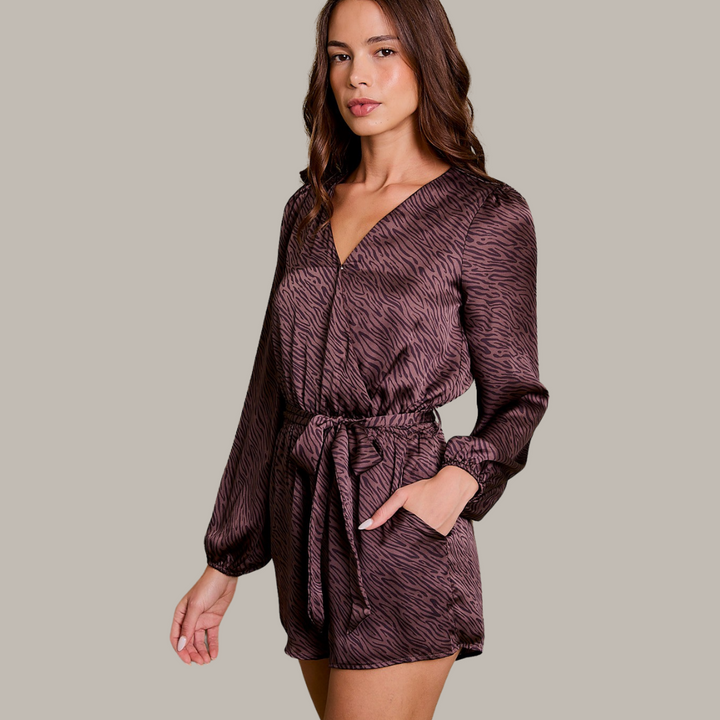 Simi L. Sleeve Tie Romper