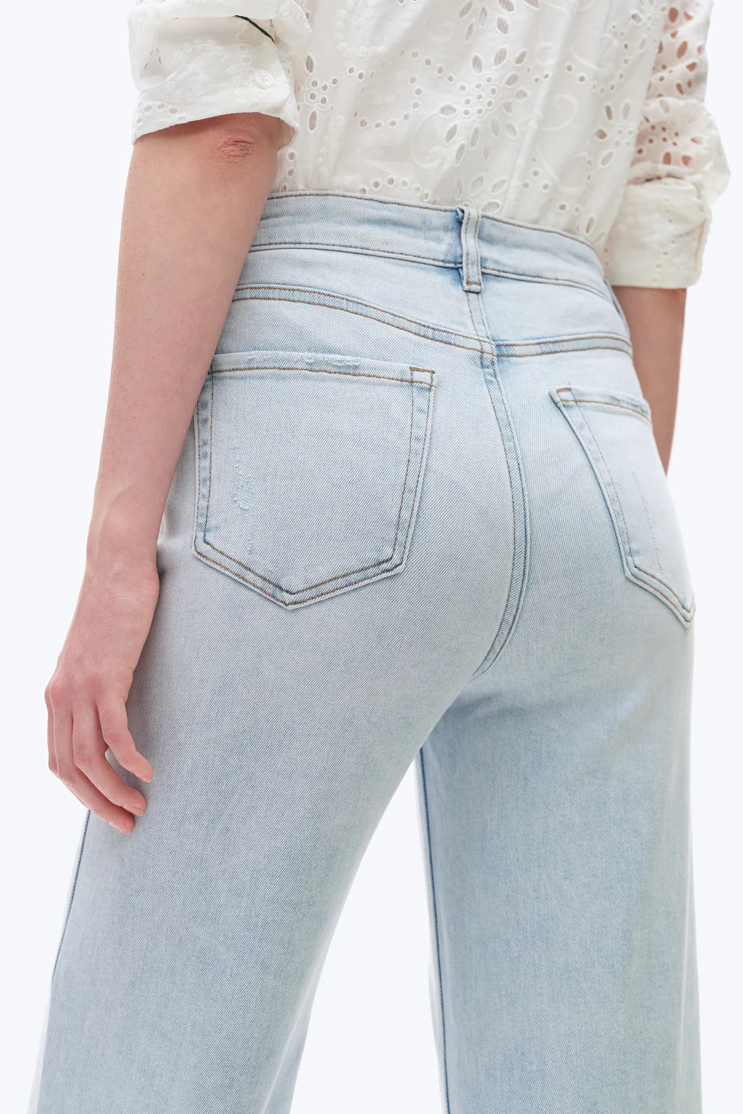 The Heidi Wide Leg HR Jean 8015