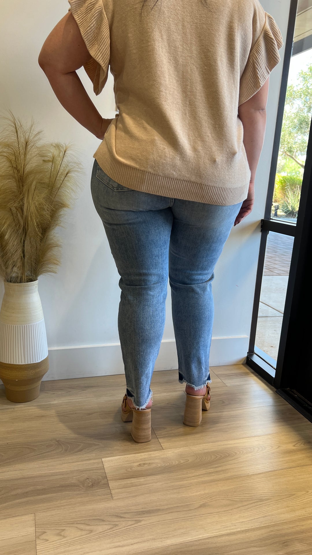 The Lili High Rise Skinny Jean