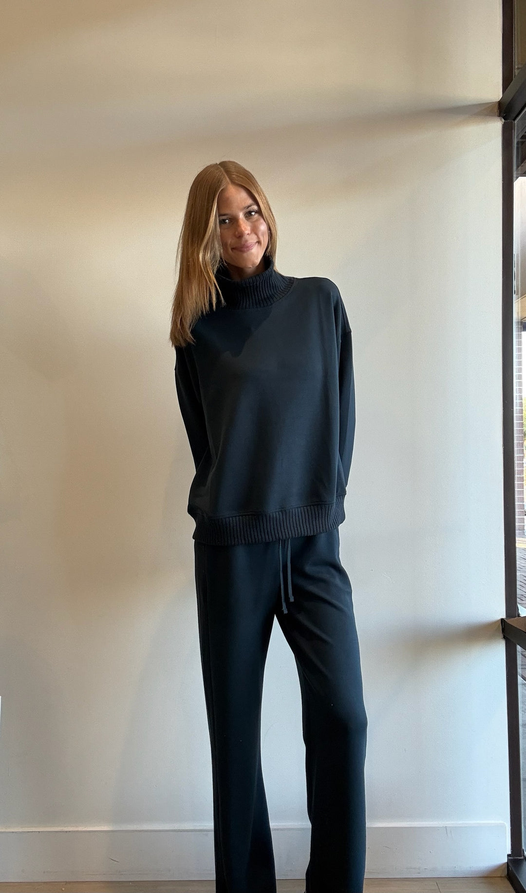 Malena Modal Lounge Set