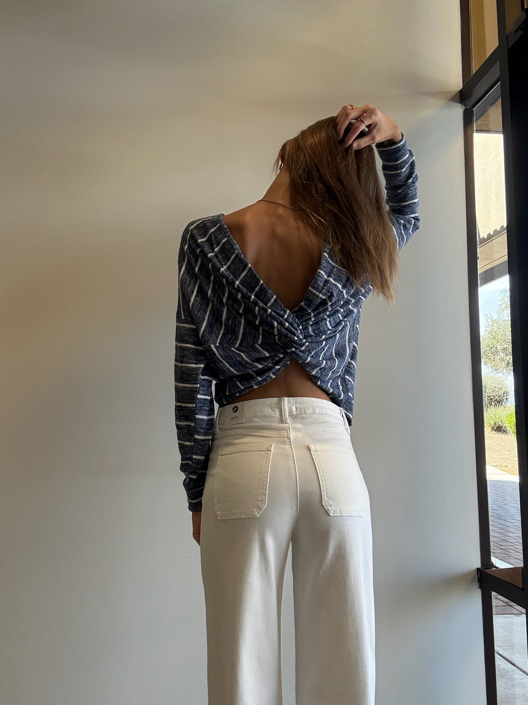 Sadee Criss Cross Back Cozy Top